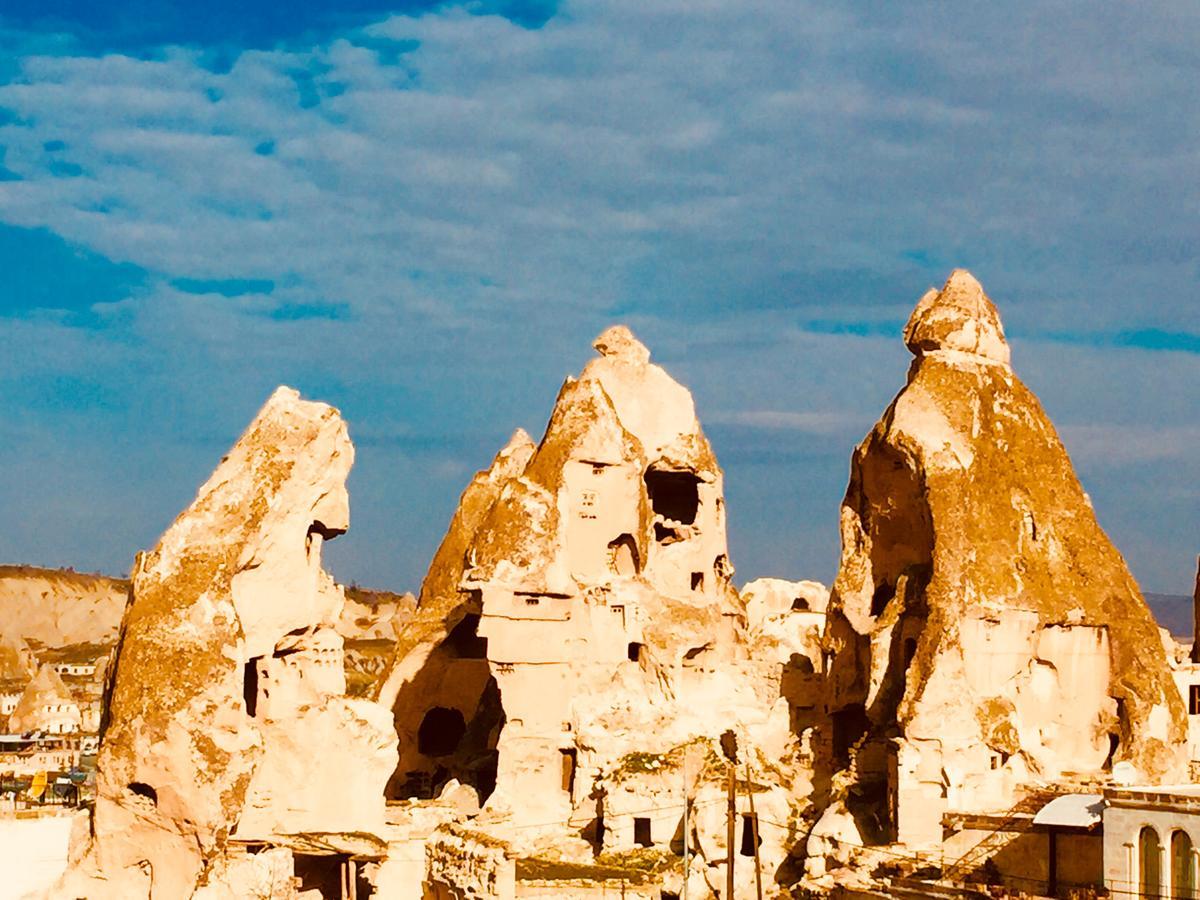 Hotel Sunset Cave